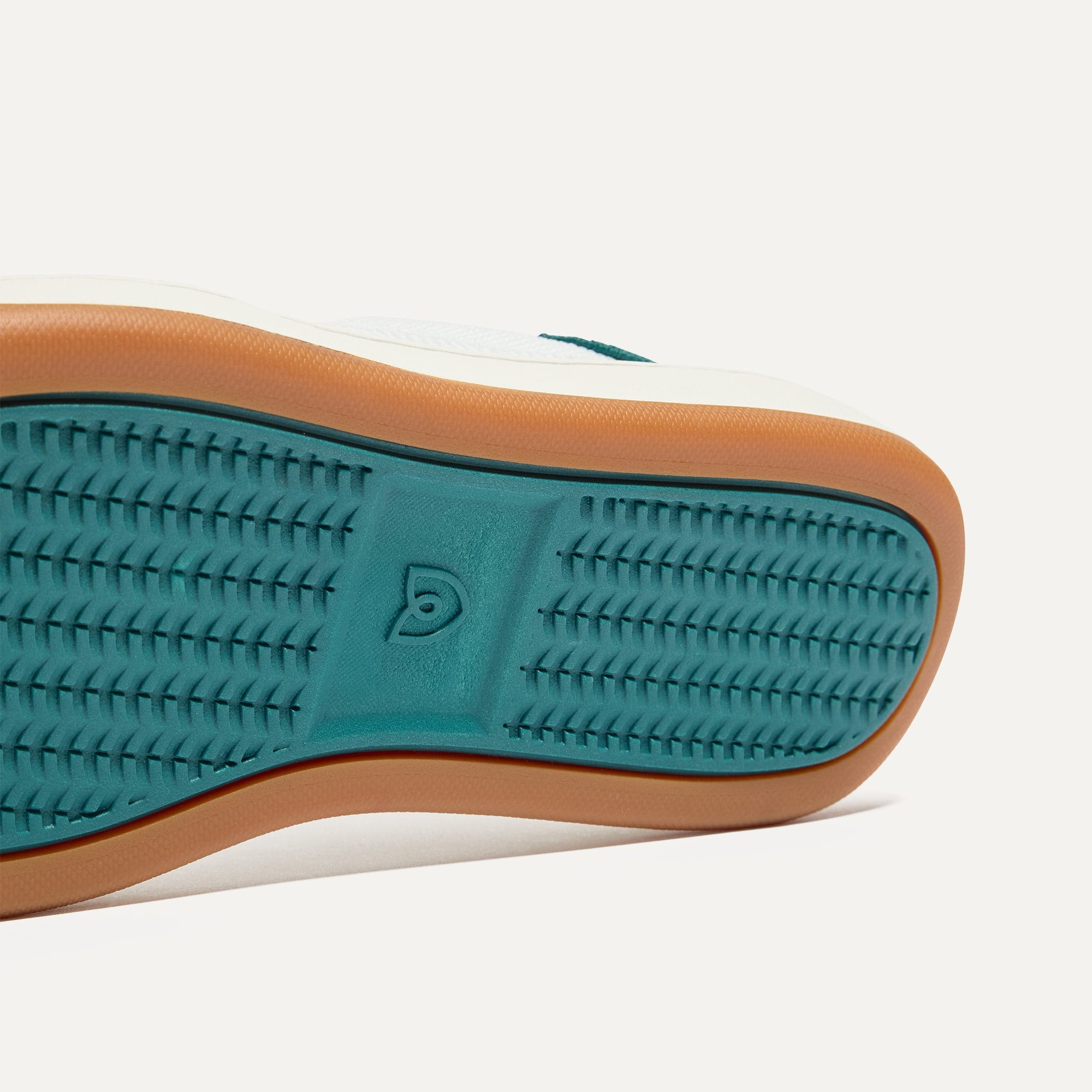 The Men's Court Sneaker - Turf